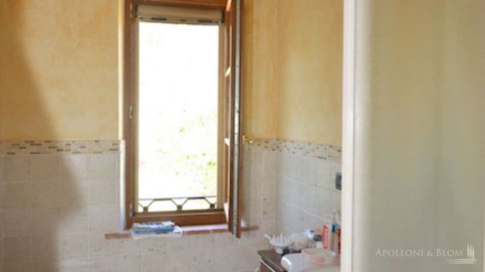 Image No.12-5 Bed Apartment for sale