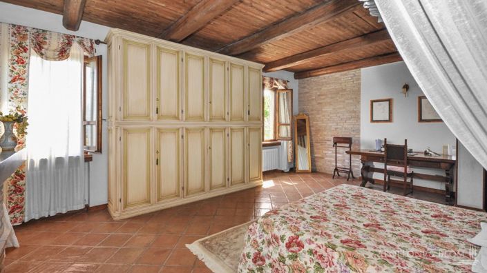 Image No.25-Villa de 7 chambres à vendre à Perugia