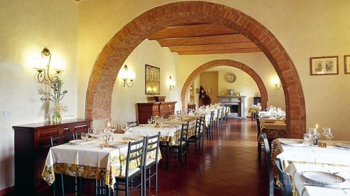 Image No.6-Appartement de 37 chambres à vendre à Sienne