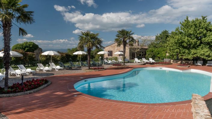 Image No.21-14 Bed Apartment for sale