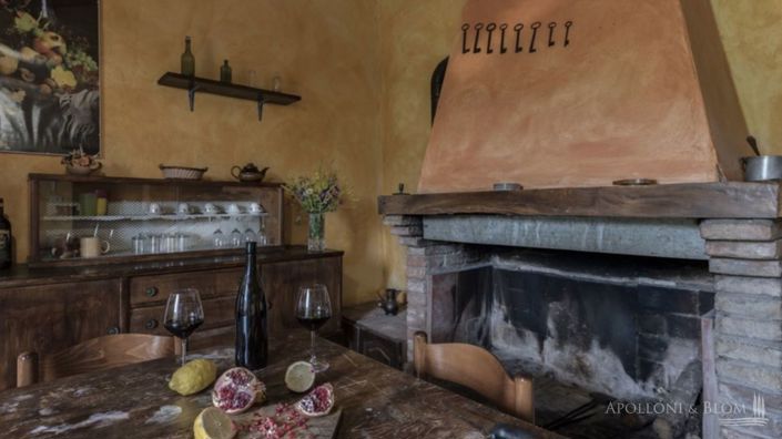 Image No.5-14 Bed Apartment for sale