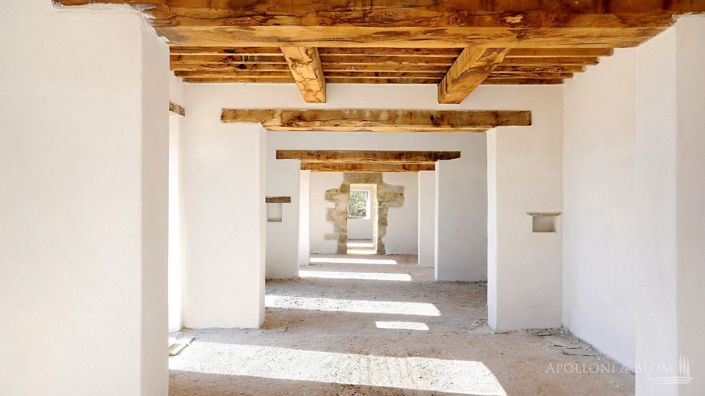 Image No.13-5 Bed Apartment for sale