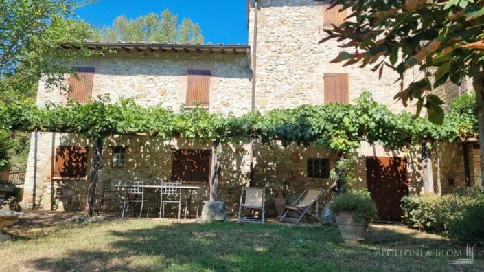 Image No.12-6 Bed Apartment for sale