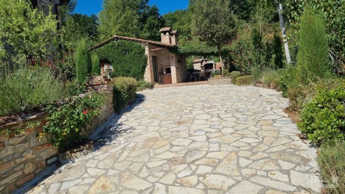 Image No.15-6 Bed Apartment for sale