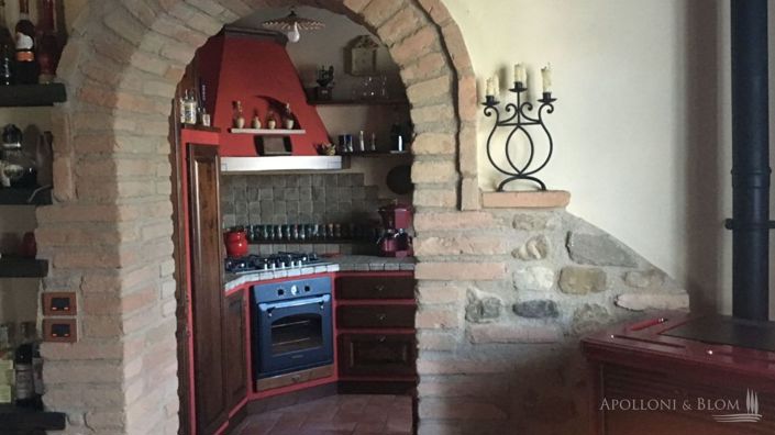 Image No.8-6 Bed Apartment for sale