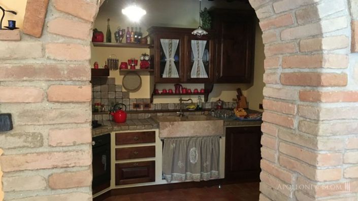 Image No.9-6 Bed Apartment for sale