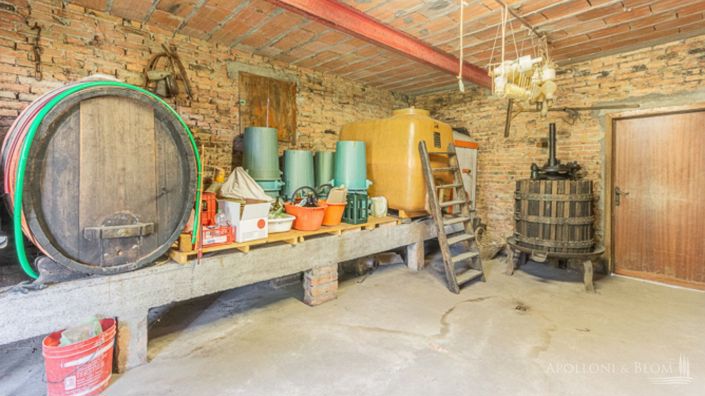 Image No.15-3 Bed Apartment for sale