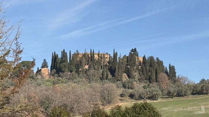 Image No.24-Châteaux de 10 chambres à vendre à Montalcino