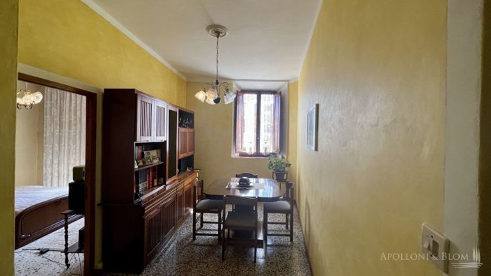 Image No.18-3 Bed Apartment for sale