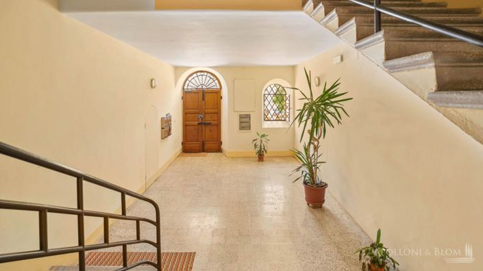 Image No.21-3 Bed Apartment for sale
