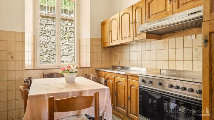 Image No.9-3 Bed Apartment for sale