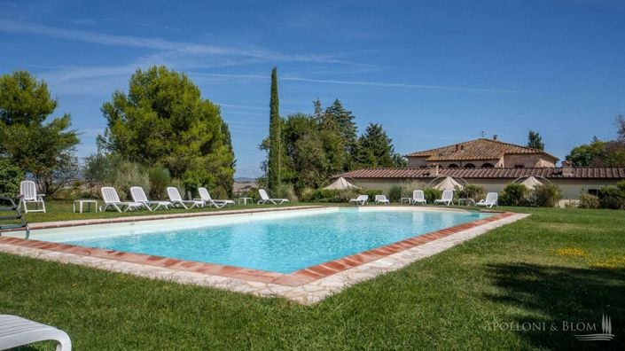 Image No.10-Appartement de 11 chambres à vendre à Siena