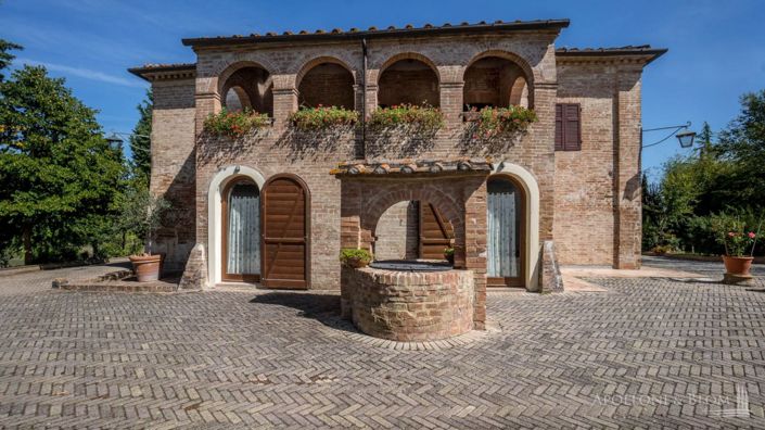 Image No.13-Appartement de 11 chambres à vendre à Siena