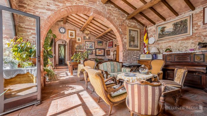 Image No.2-Appartement de 11 chambres à vendre à Siena