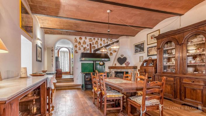 Image No.23-Appartement de 11 chambres à vendre à Siena