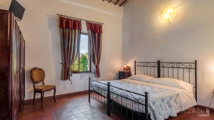 Image No.30-Appartement de 11 chambres à vendre à Siena