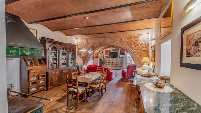 Image No.4-Appartement de 11 chambres à vendre à Siena