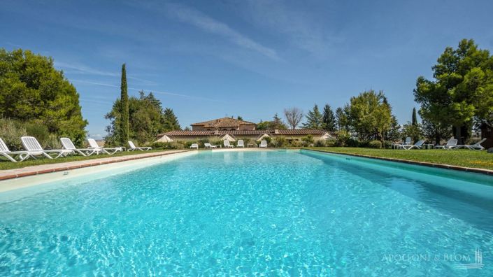 Image No.5-Appartement de 11 chambres à vendre à Siena