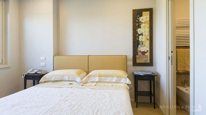 Image No.30-7 Bed Villa for sale