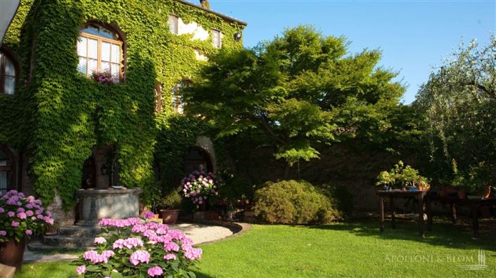 Image No.5-13 Bed Apartment for sale