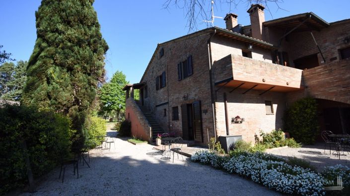 Image No.12-21 Bed Apartment for sale