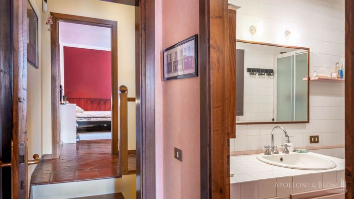 Image No.18-3 Bed Apartment for sale