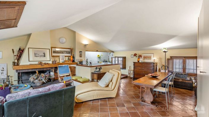 Image No.28-3 Bed Apartment for sale