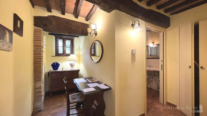 Image No.20-3 Bed Country House for sale