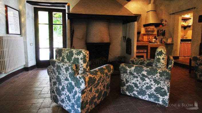 Image No.22-13 Bed Apartment for sale