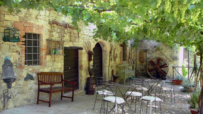 Image No.3-13 Bed Apartment for sale