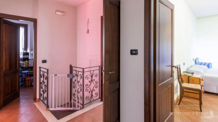 Image No.12-Appartement de 4 chambres à vendre à Montepulciano