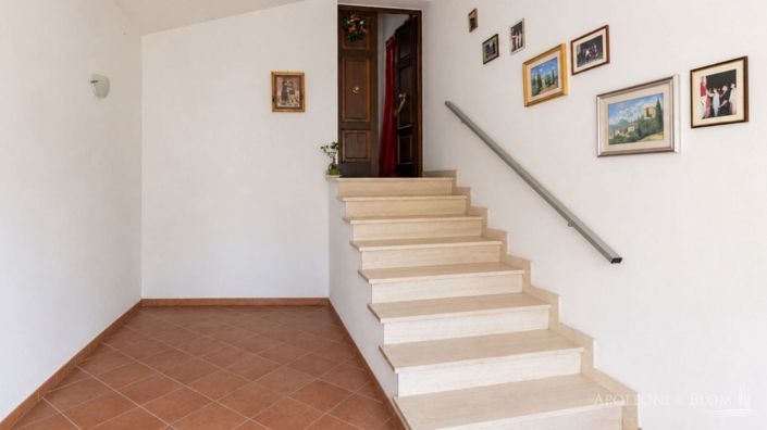 Image No.13-Appartement de 4 chambres à vendre à Montepulciano