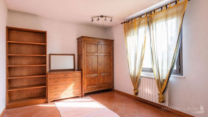 Image No.9-Appartement de 4 chambres à vendre à Montepulciano