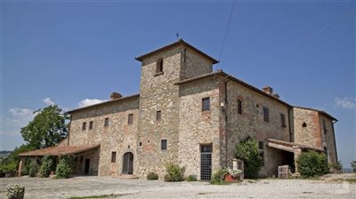 1 - Florence, Country House