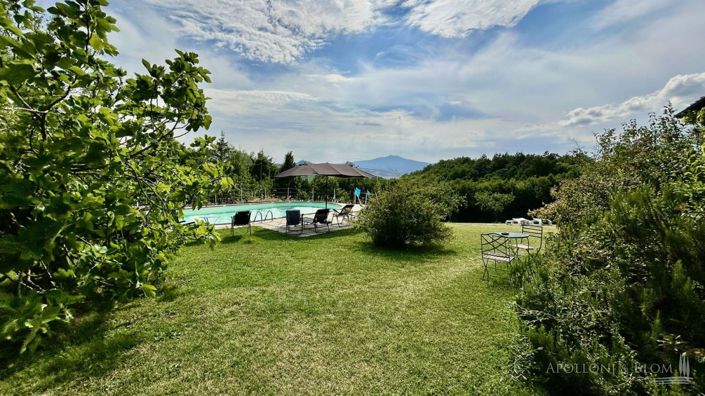 Image No.28-8 Bed Apartment for sale