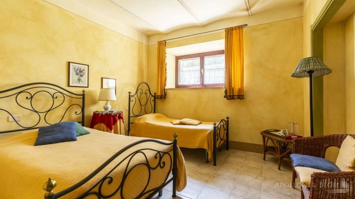 Image No.9-Appartement de 8 chambres à vendre à Sarteano