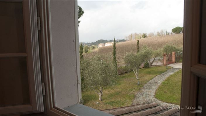 Image No.16-7 Bed Apartment for sale