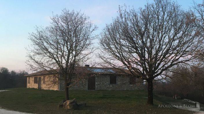 Image No.20-4 Bed Country House for sale