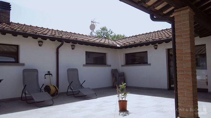 Image No.3-4 Bed Country House for sale