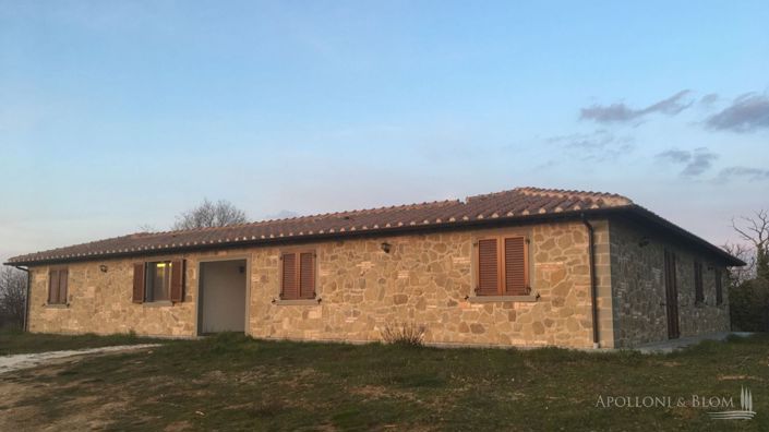 Image No.7-4 Bed Country House for sale