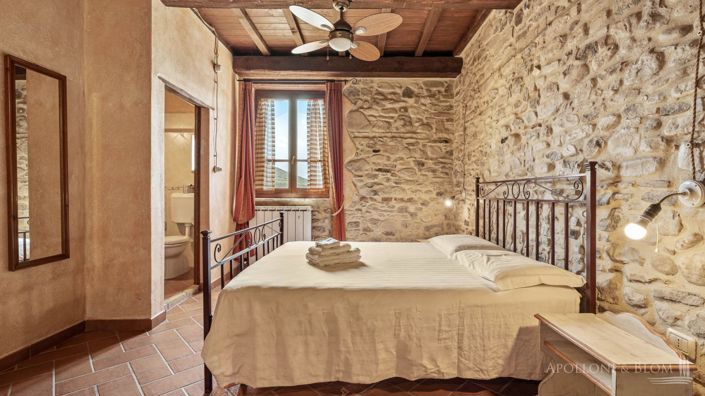 Image No.26-13 Bed Apartment for sale