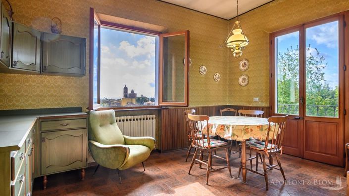 Image No.5-5 Bed Country House for sale