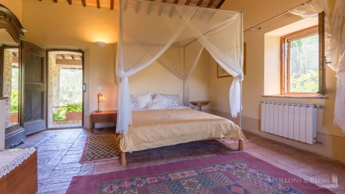 Image No.17-7 Bed Apartment for sale