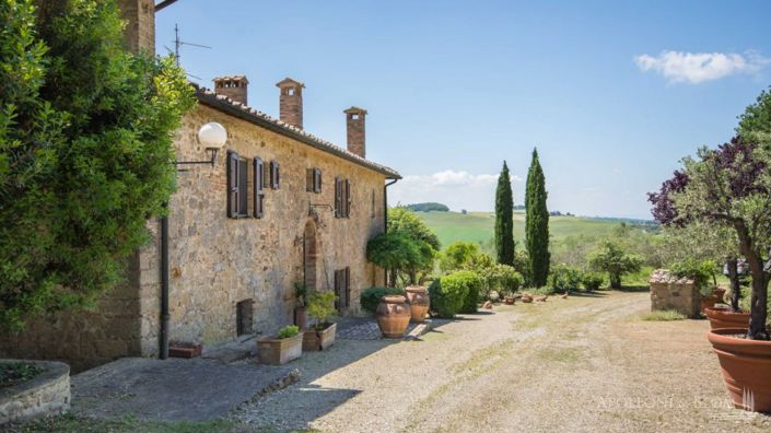 Image No.28-7 Bed Apartment for sale