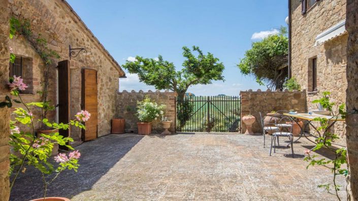 Image No.5-7 Bed Apartment for sale