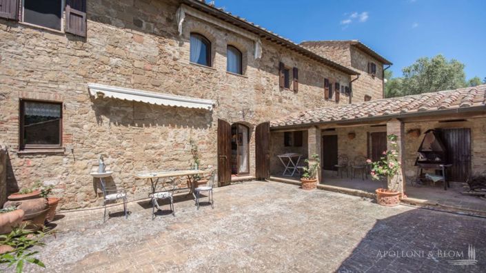 Image No.7-7 Bed Apartment for sale