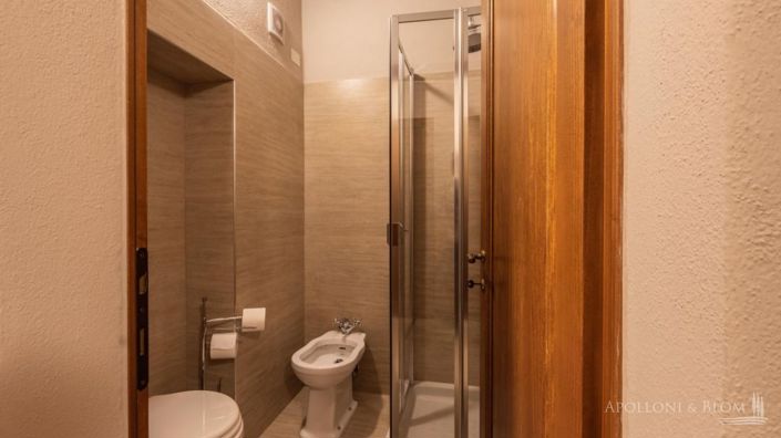 Image No.10-3 Bed Apartment for sale