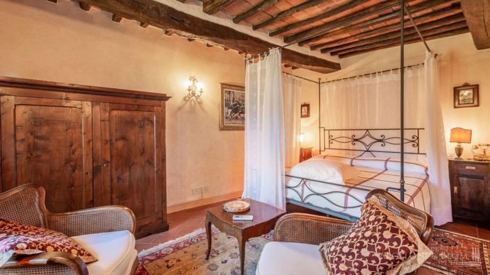 Image No.15-4 Bed Apartment for sale