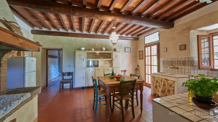 Image No.14-12 Bed Apartment for sale