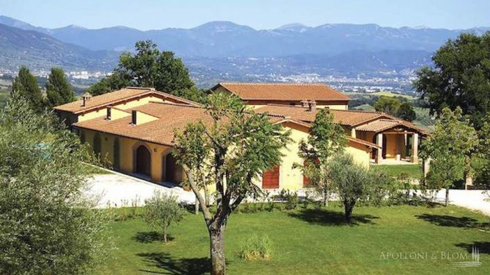 Image No.1-6 Bed Apartment for sale